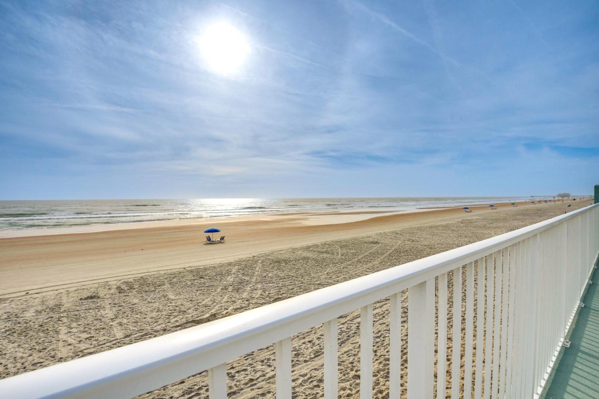 Updated Daytona Beach Oceanfront Studio! Exterior foto